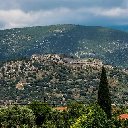 Apartamento Irene Luxury Metaxáta