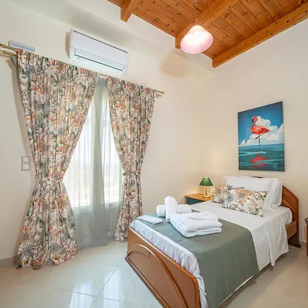 Apartment Irene Luxury Metaxata