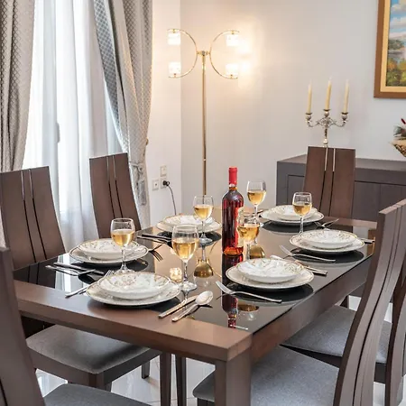 Irene Luxury Apartmán